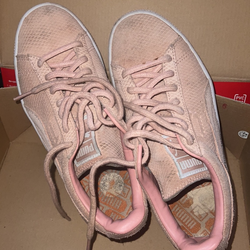 Peachy Pumas
